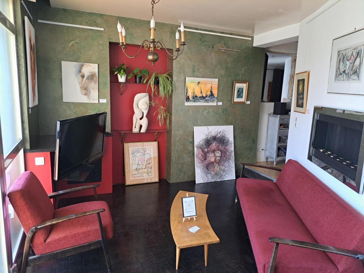 L'Appartement - Chambre Avec Salle De Bains Et Wc Dans Une Galerie D'Art Montbéliard Zewnętrze zdjęcie